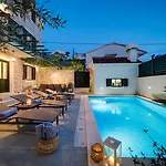 Filipetti In Center, 4 En-suite Bedrooms Charming Stone House, Heated Private Pool, 600m From 빌라