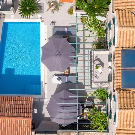 Filipetti In Center, 4 En-suite Bedrooms Charming Stone House, Heated Private Pool, 600m From 마카르스카